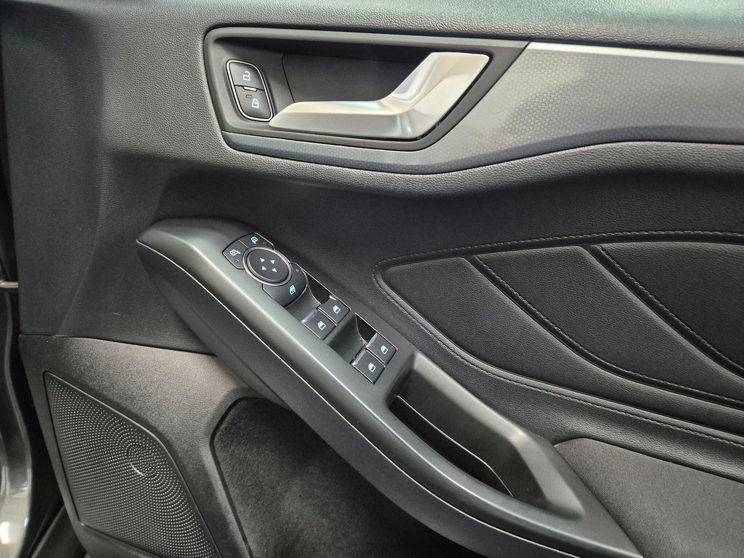 Used Ford Focus 2019 for sale - 76121981: Photo 11