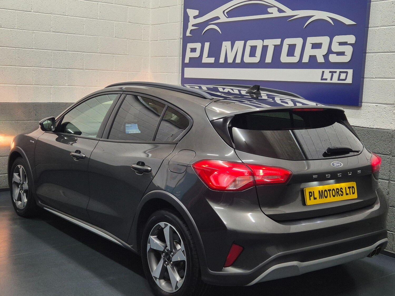 Used Ford Focus 2019 for sale - 76121981: Photo 8