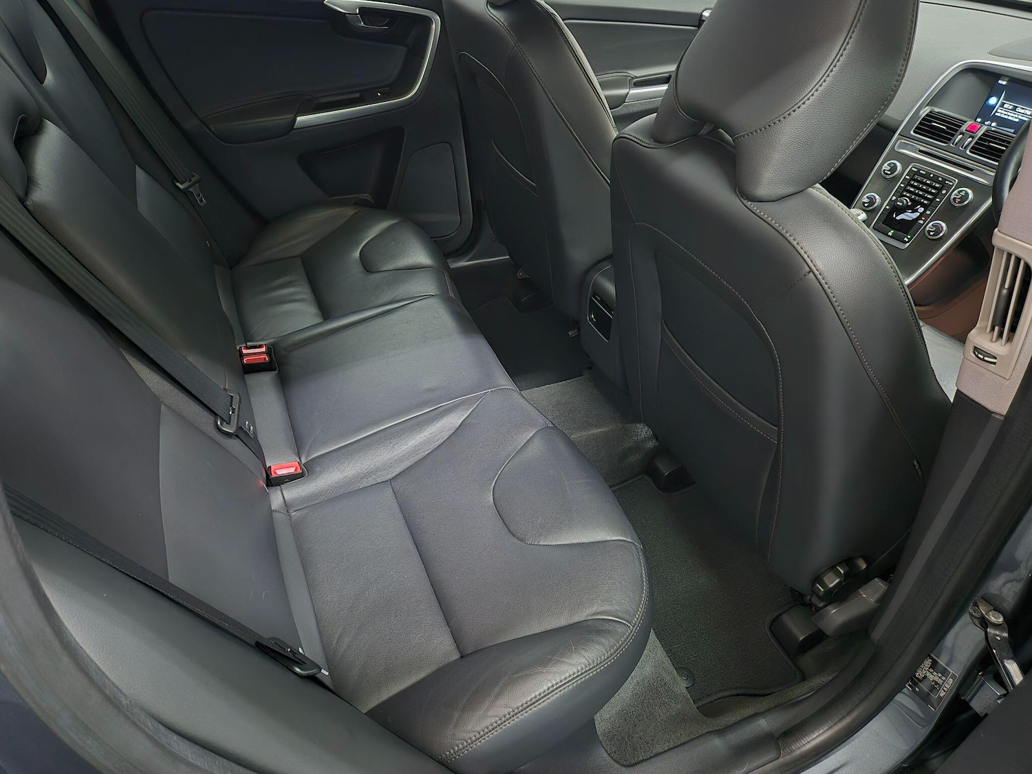 Used Volvo XC60 2016 for sale - 76727530: Photo 12