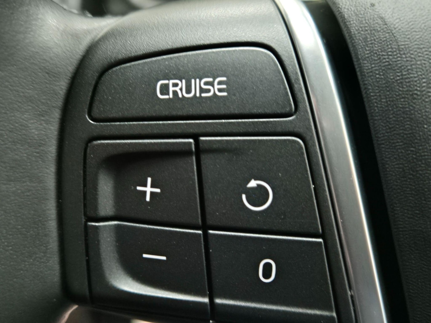 Used Volvo XC60 2016 for sale - 76727530: Photo 17