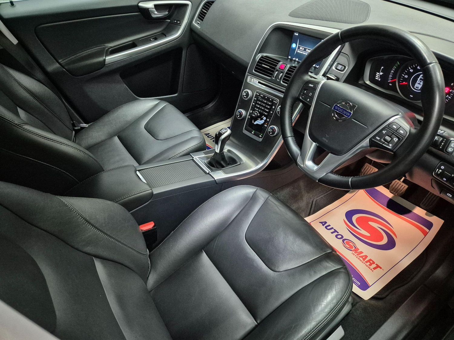 Used Volvo XC60 2016 for sale - 76727530: Photo 7