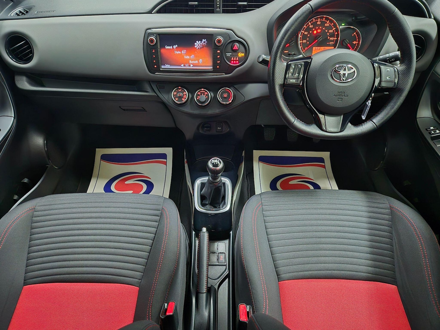 Used Toyota Yaris 2015 for sale - 76511971: Photo 14