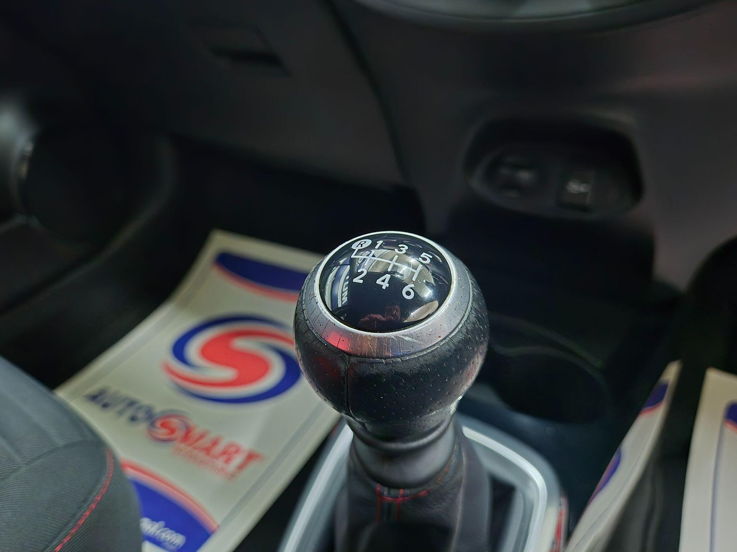 Used Toyota Yaris 2015 for sale - 76511971: Photo 17