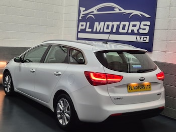 Used Kia Ceed 2016 for sale - 76122206: Photo