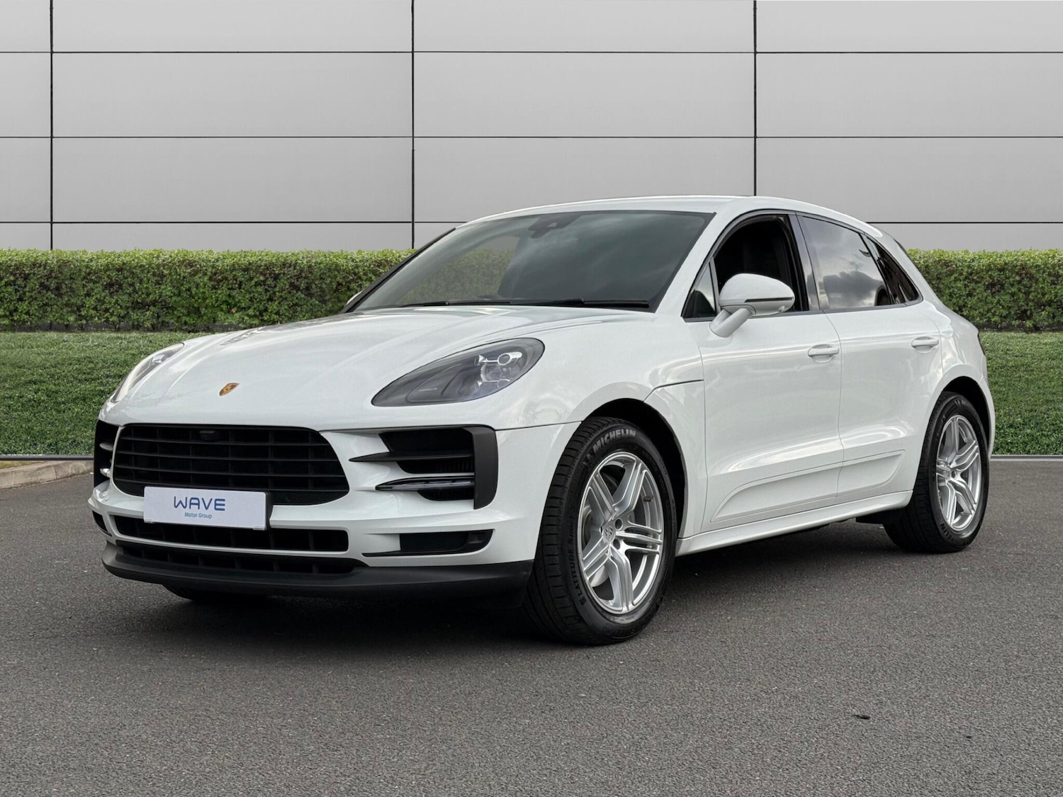 Used Porsche Macan 2021 for sale - 76415346: Photo 3