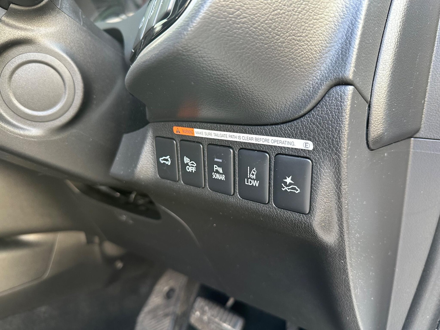 Used Mitsubishi Outlander 2017 for sale - 76415344: Photo 17