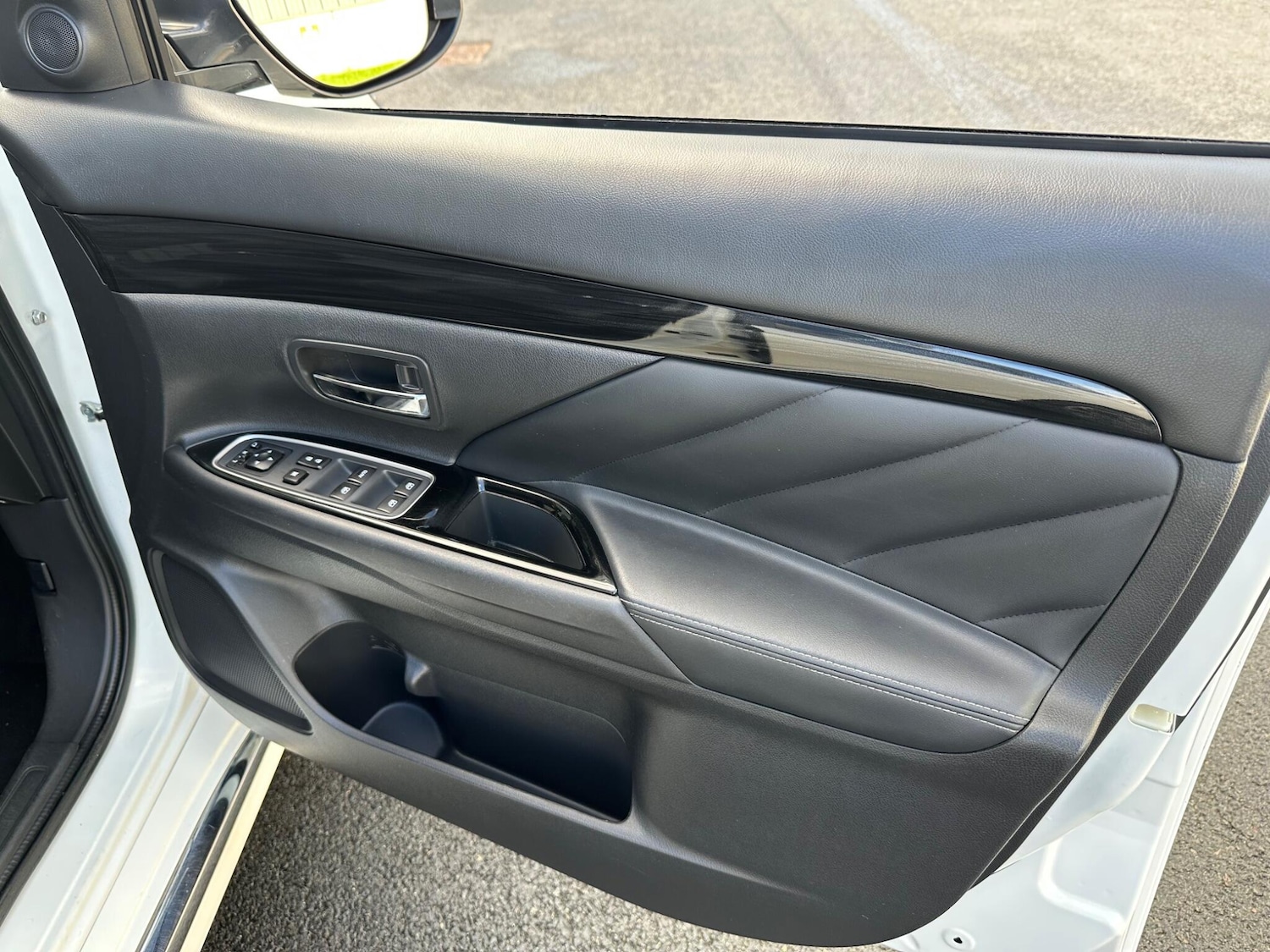 Used Mitsubishi Outlander 2017 for sale - 76415344: Photo 18