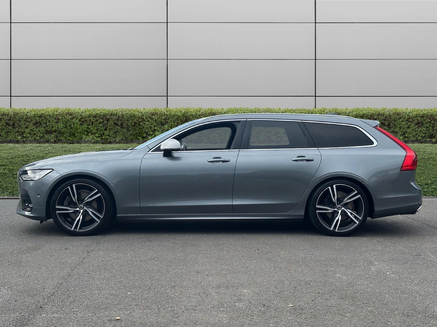 Used Volvo V90 2019 for sale - 76415345: Photo 5