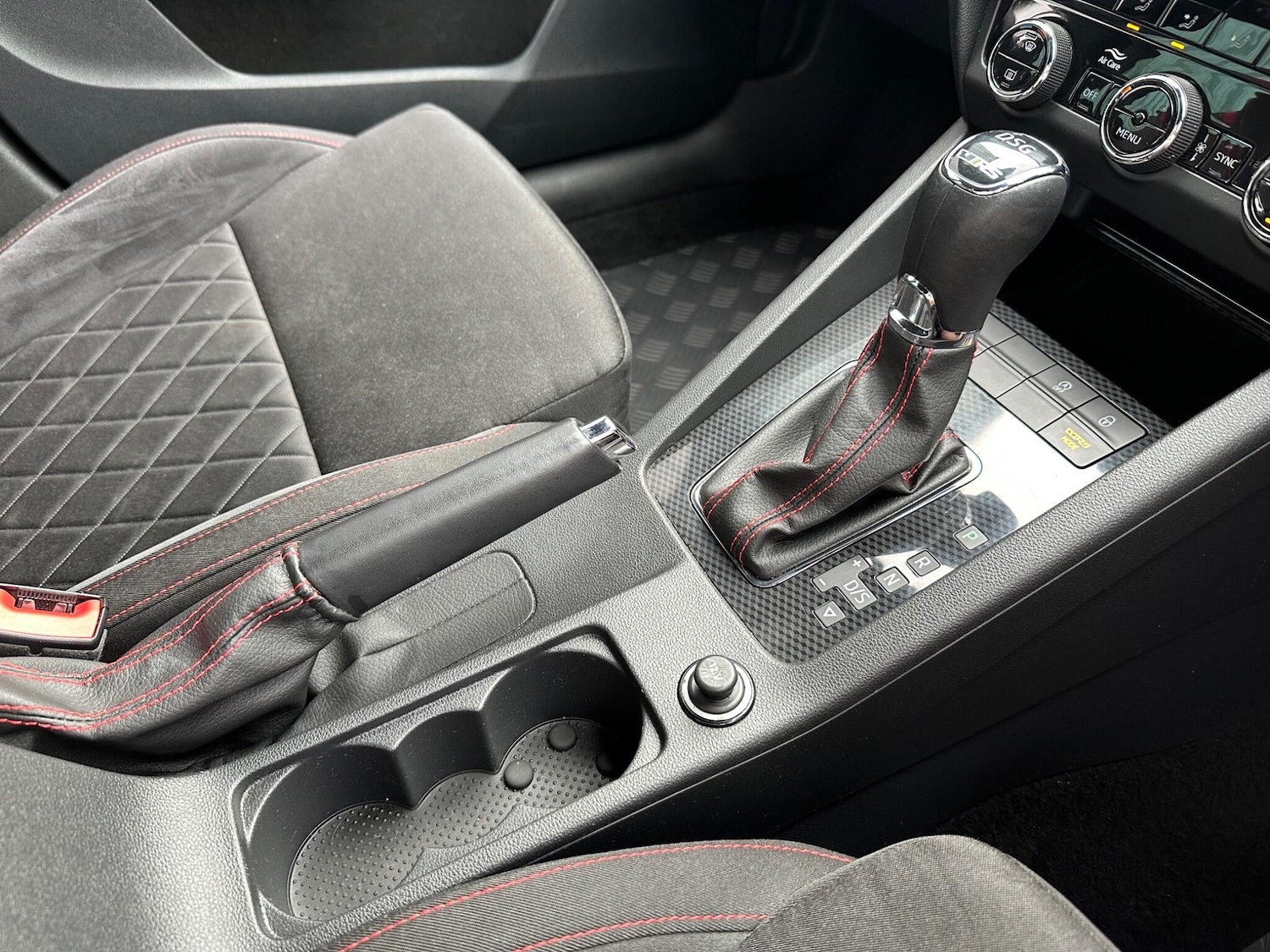 Used Skoda Octavia 2019 for sale - 76415340: Photo 14