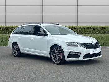 Used Skoda Octavia 2019 for sale - 76415340: Photo