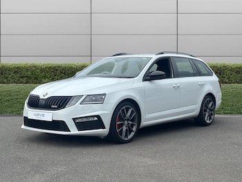 Used Skoda Octavia 2019 for sale - 76415340: Photo