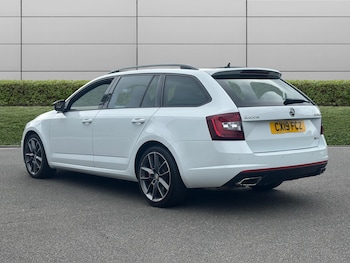 Used Skoda Octavia 2019 for sale - 76415340: Photo