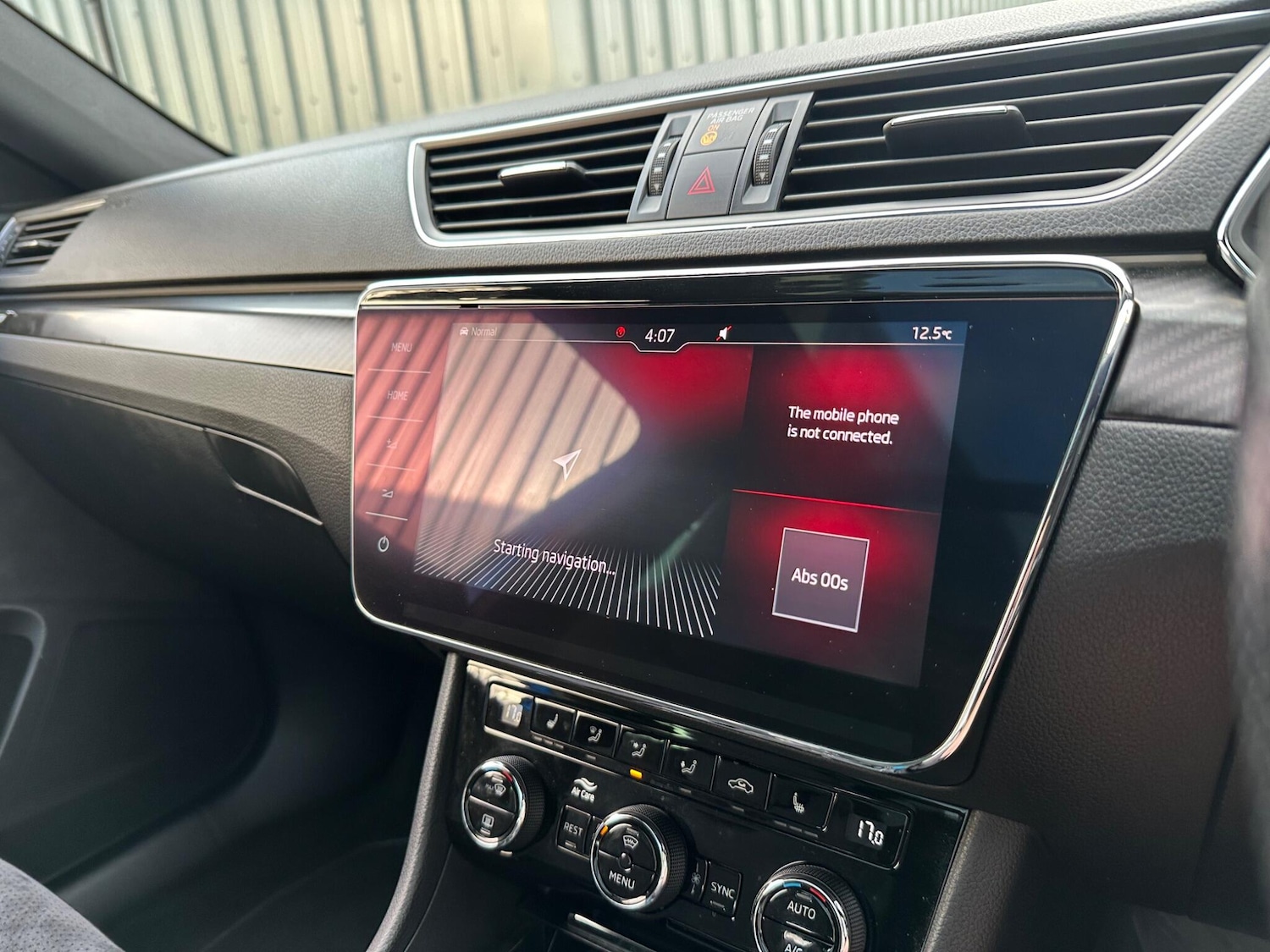 Used Skoda Superb 2019 for sale - 76415338: Photo 23