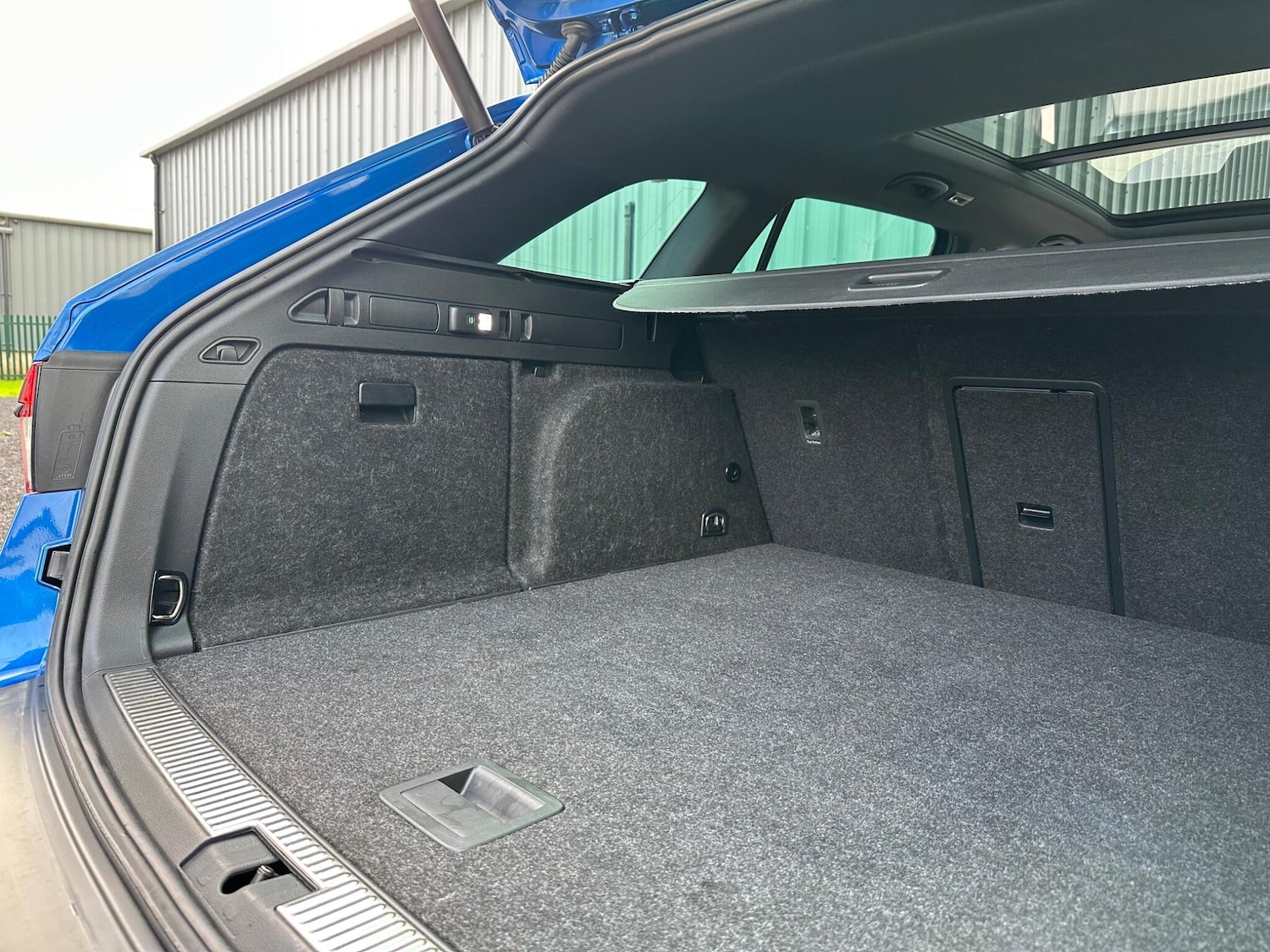 Used Skoda Superb 2019 for sale - 76415338: Photo 25