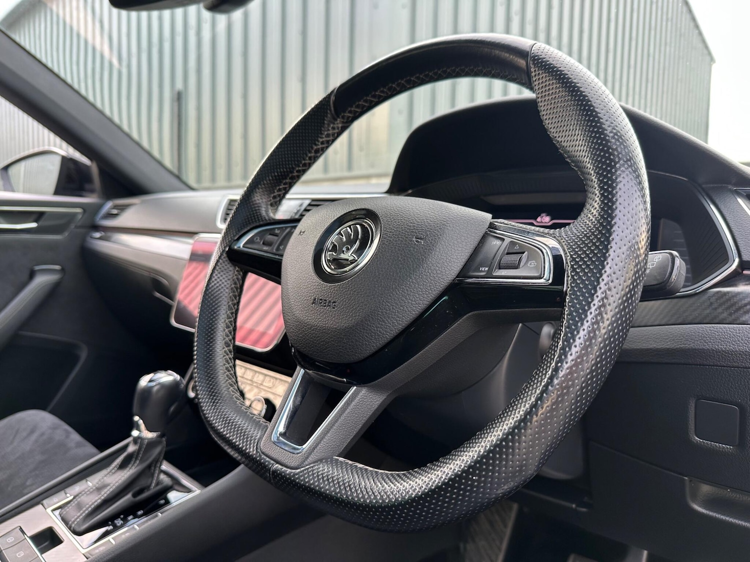 Used Skoda Superb 2019 for sale - 76415338: Photo 29