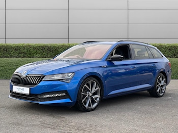 Used Skoda Superb 2019 for sale - 76415338: Photo