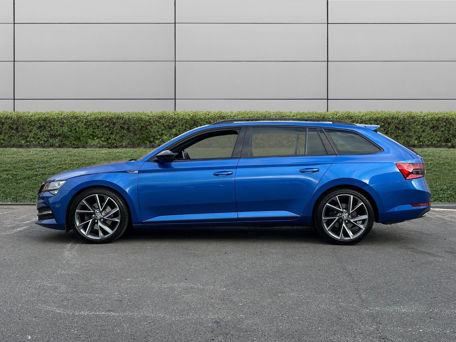 Used Skoda Superb 2019 for sale - 76415338: Photo 5