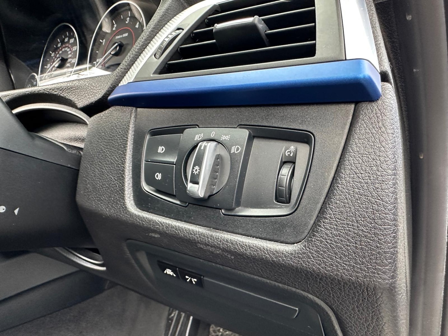 Used BMW 3 Series 2017 for sale - 76415341: Photo 21