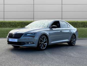 Used Skoda Superb 2019 for sale - 74921624: Photo
