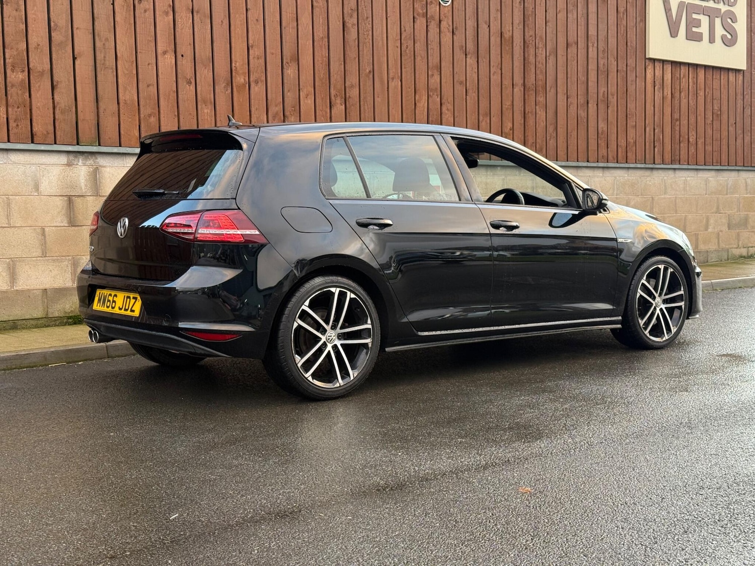 Used Volkswagen Golf 2016 for sale - 76584807: Photo 26