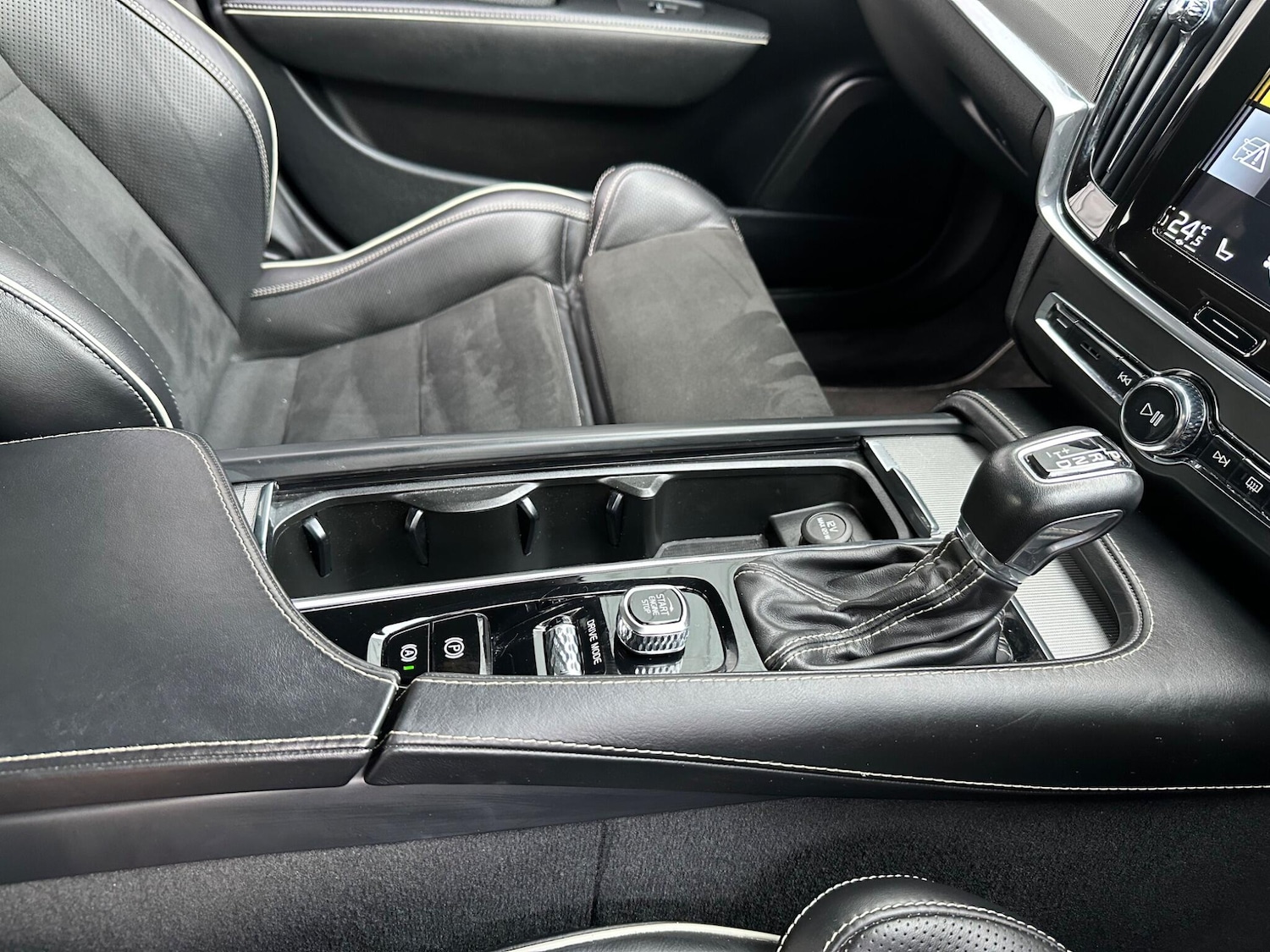 Used Volvo S90 2019 for sale - 76415347: Photo 30