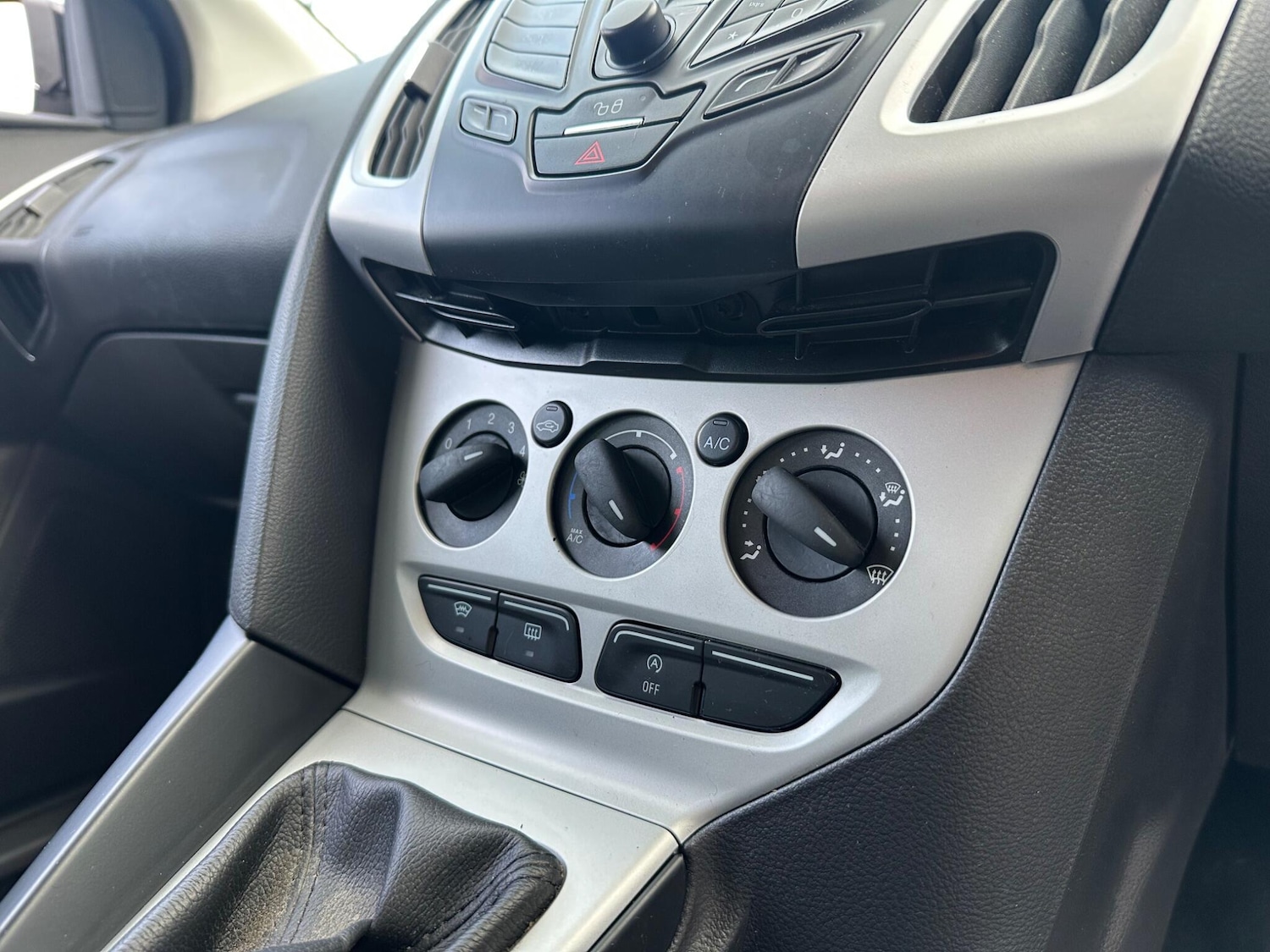 Used Ford Focus 2014 for sale - 76415336: Photo 19