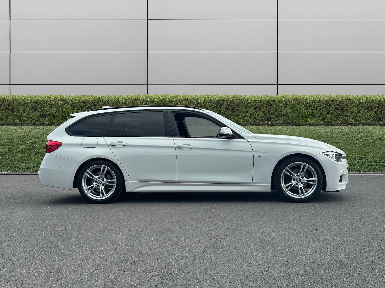 Used BMW 3 Series 2017 for sale - 76850534: Photo 7