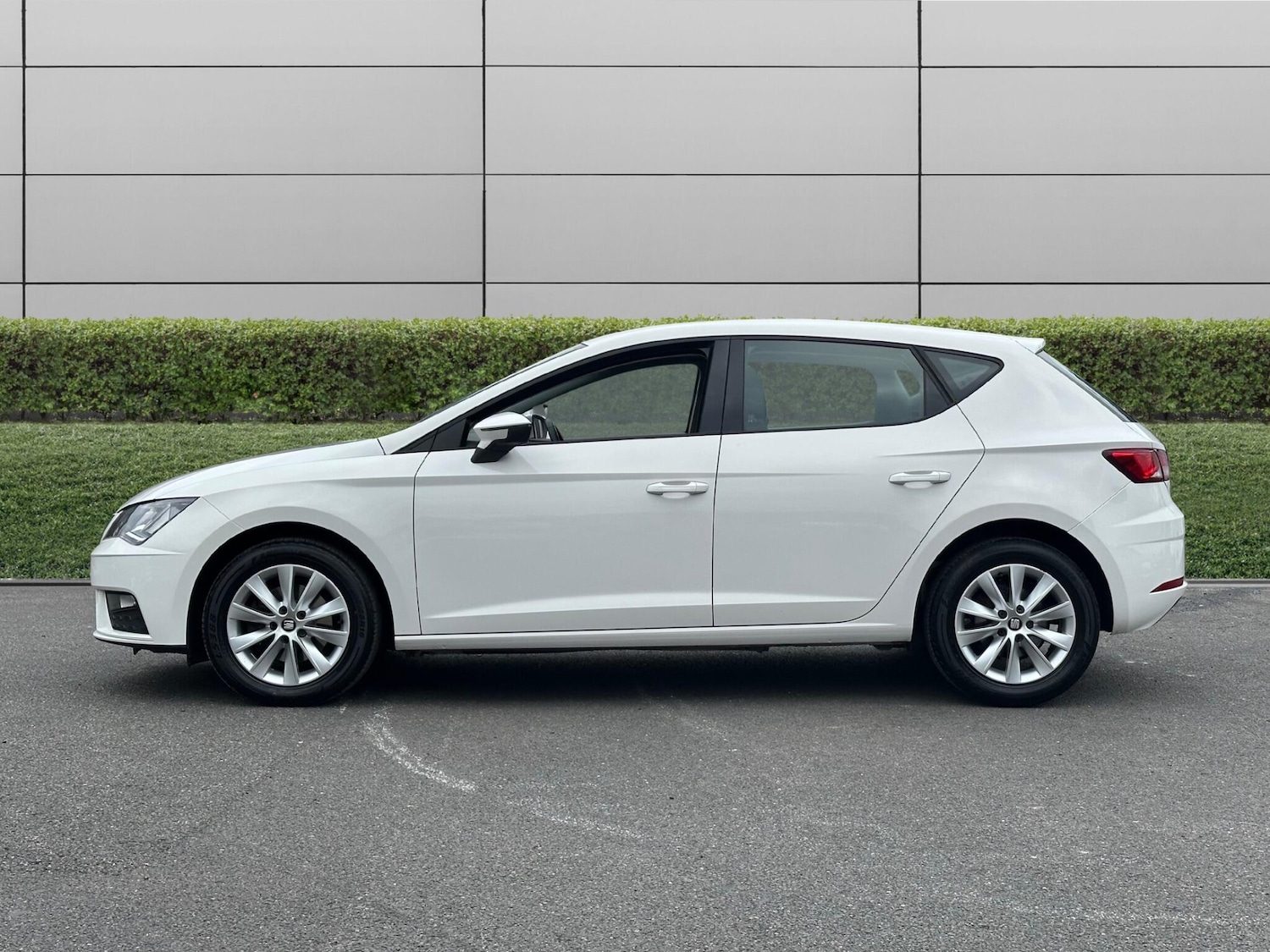 Used SEAT Leon 2018 for sale - 76415350: Photo 5