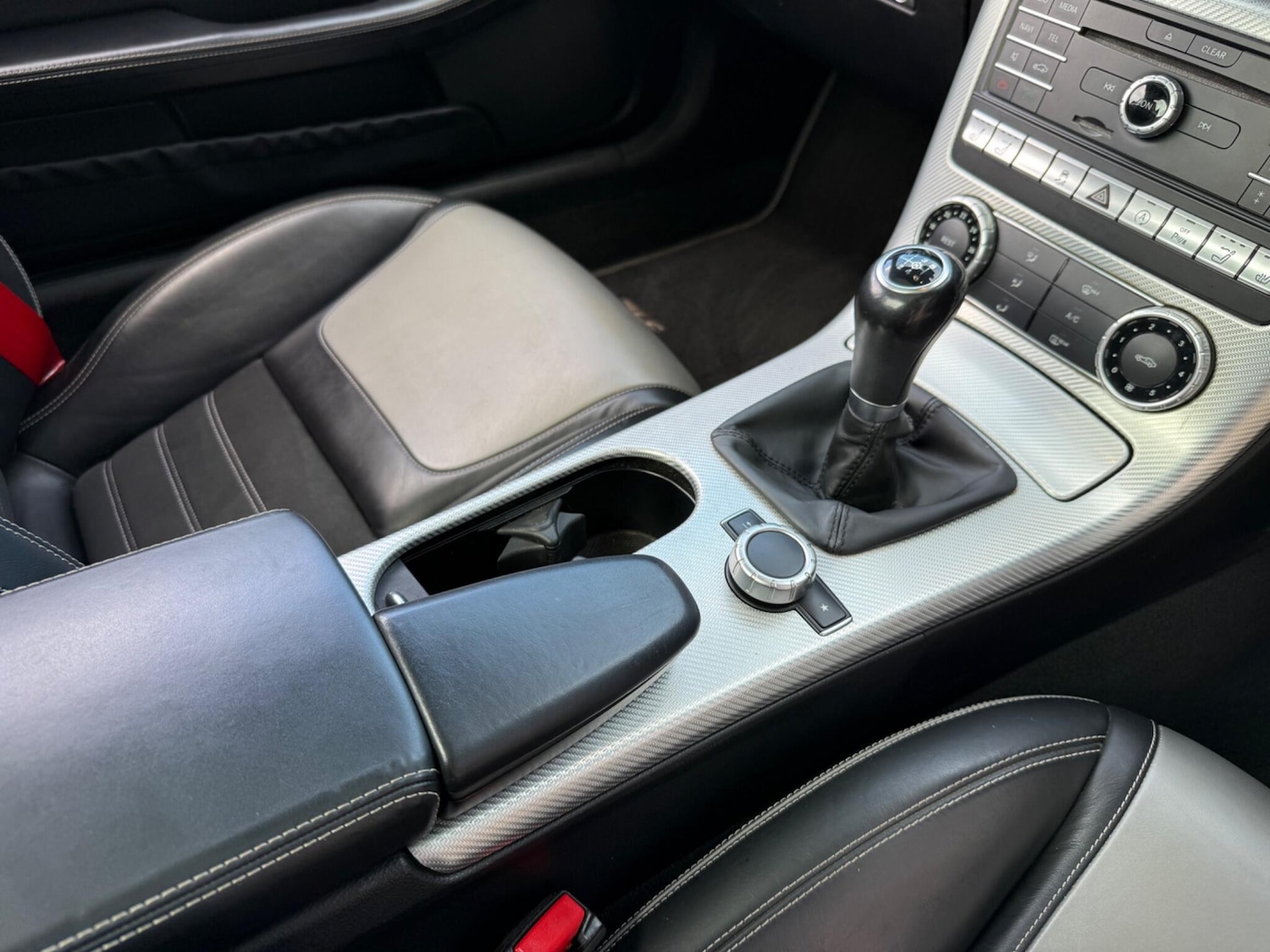 Used Mercedes-Benz SLC 2021 for sale - 76415354: Photo 16