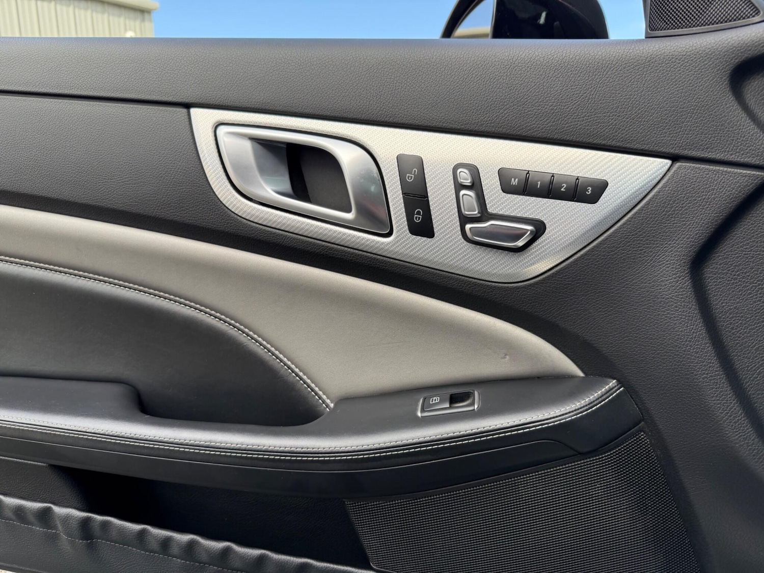 Used Mercedes-Benz SLC 2021 for sale - 76415354: Photo 17