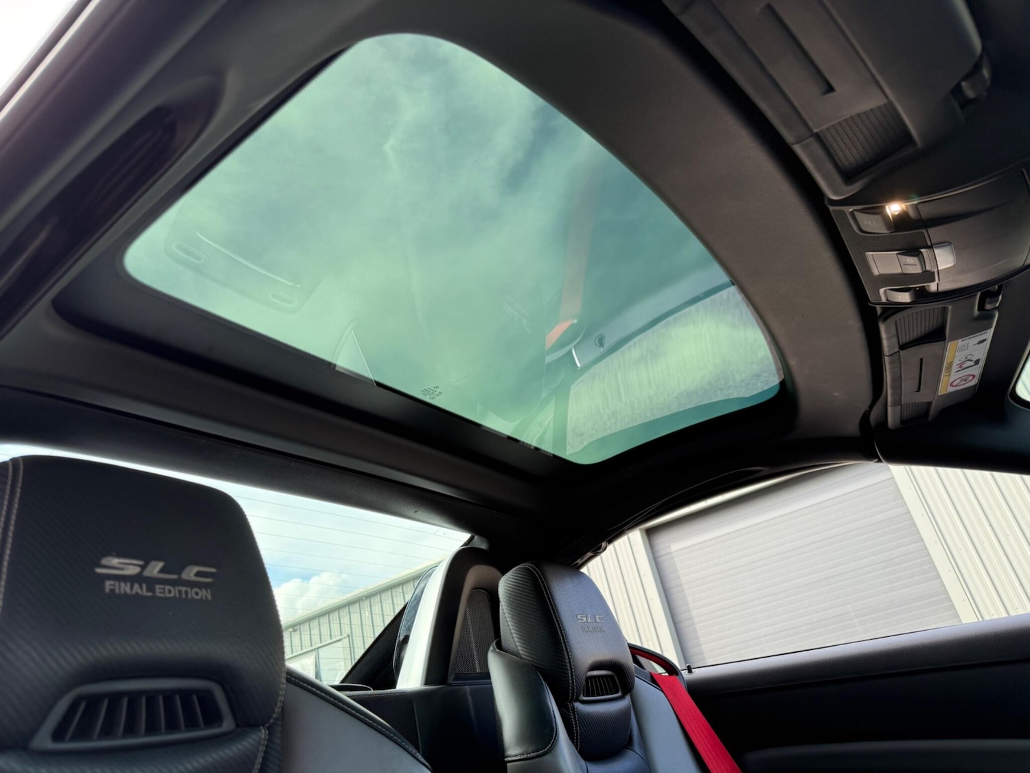 Used Mercedes-Benz SLC 2021 for sale - 76415354: Photo 28