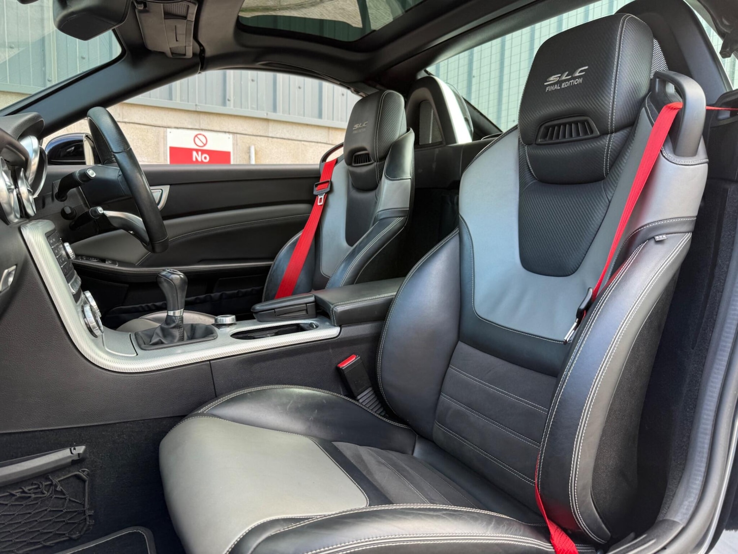 Used Mercedes-Benz SLC 2021 for sale - 76415354: Photo 29