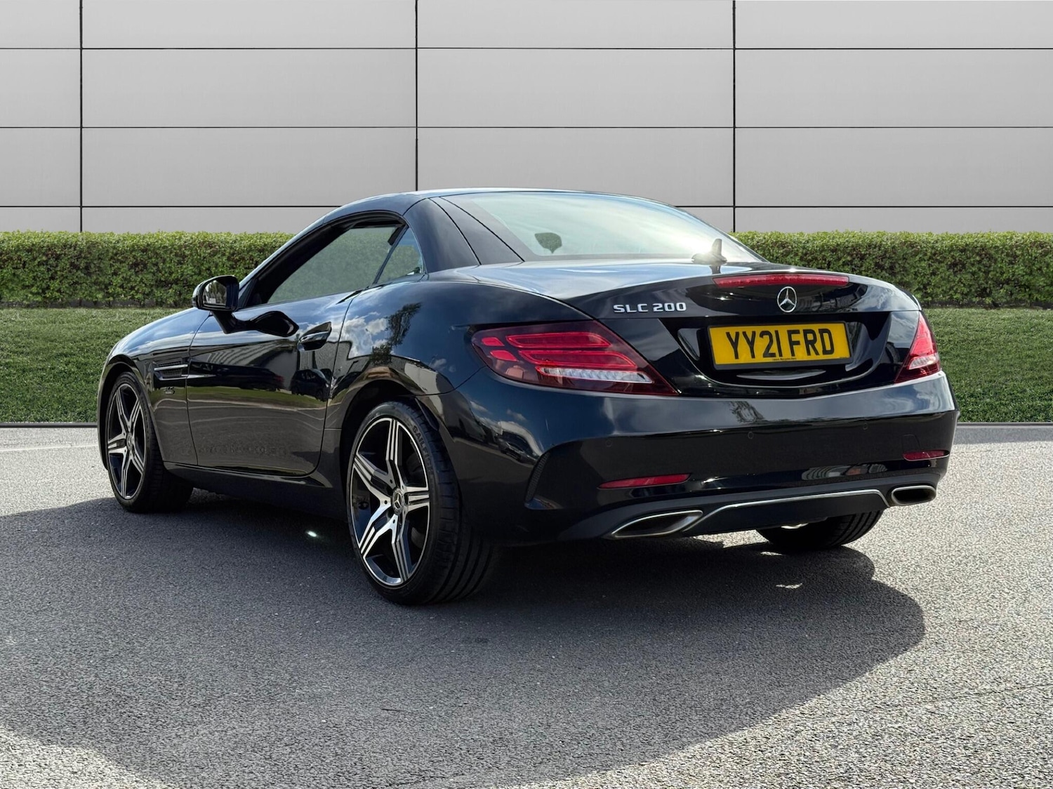 Used Mercedes-Benz SLC 2021 for sale - 76415354: Photo 5