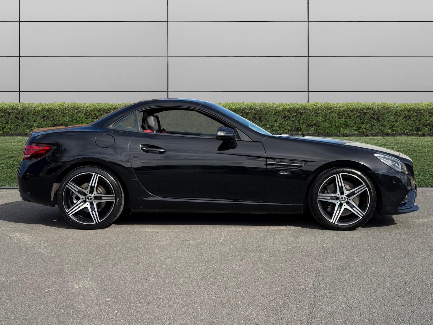 Used Mercedes-Benz SLC 2021 for sale - 76415354: Photo 8