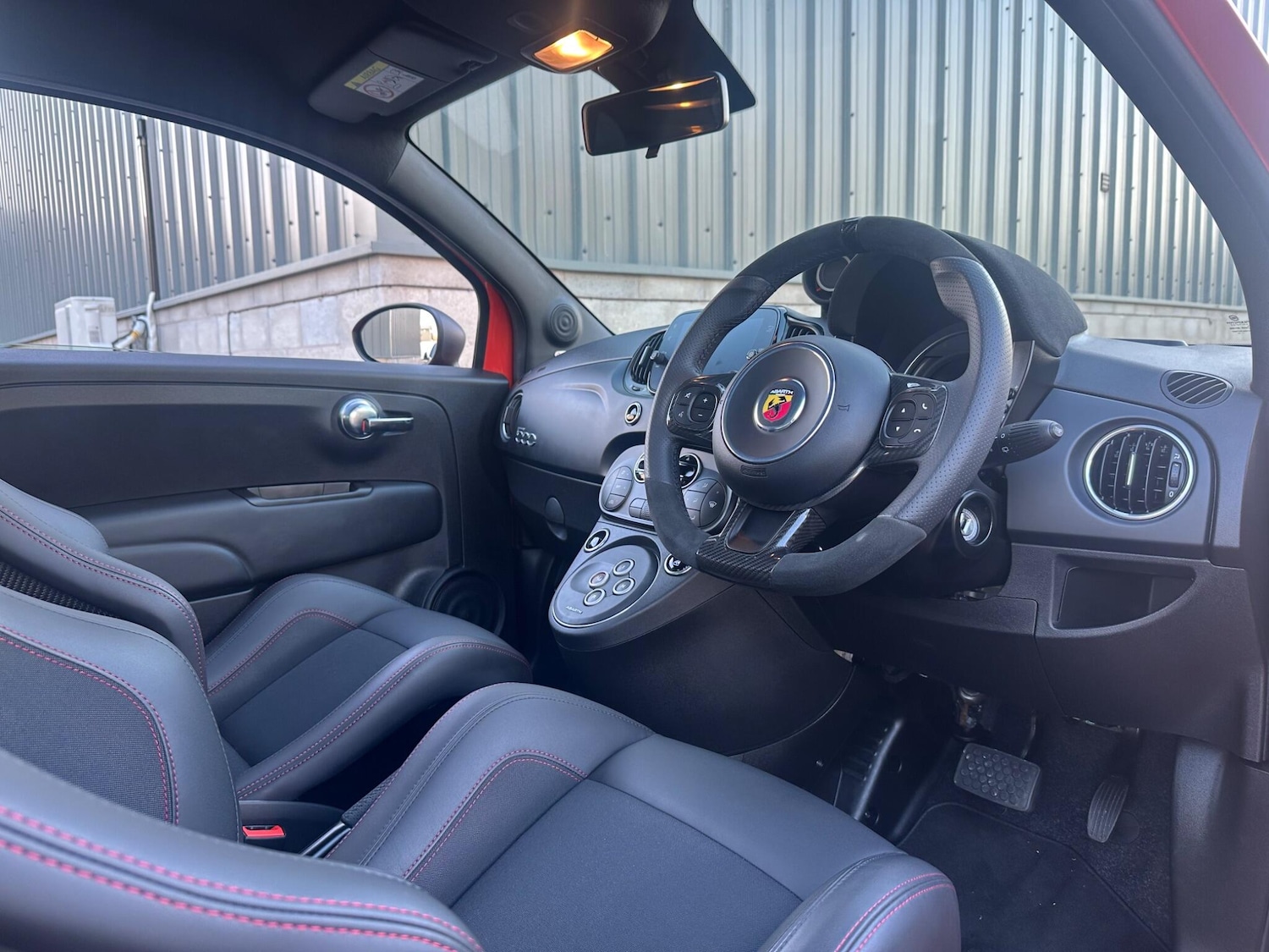 Used Abarth 695 2024 for sale - 76415351: Photo 9