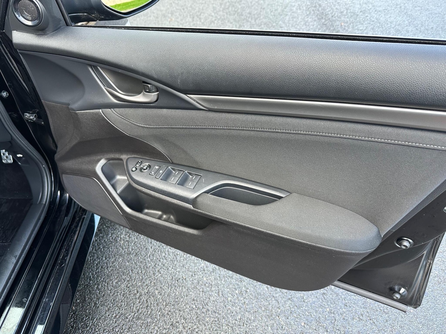 Used Honda Civic 2021 for sale - 76415352: Photo 19