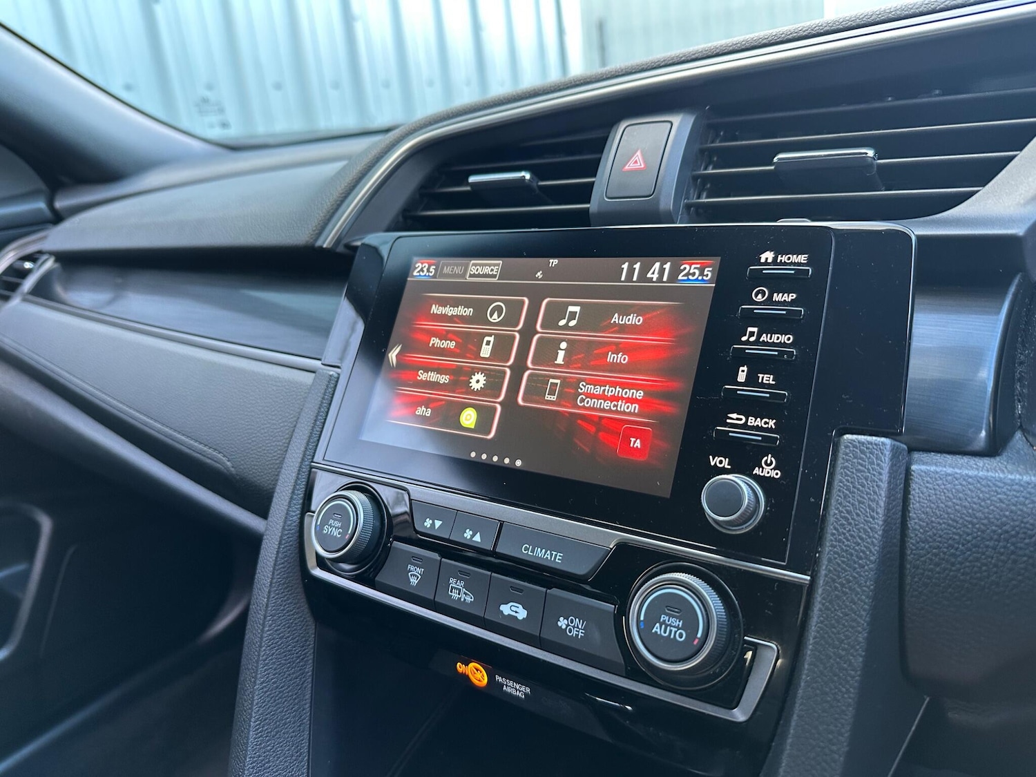 Used Honda Civic 2021 for sale - 76415352: Photo 24