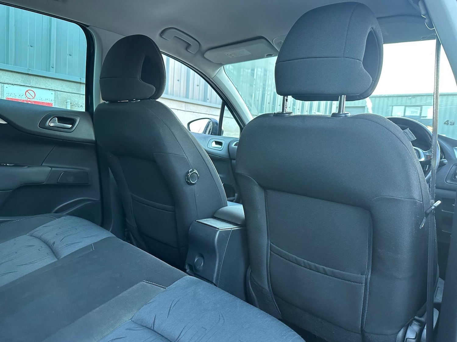 Used Citroen C4 2011 for sale - 76765748: Photo 10