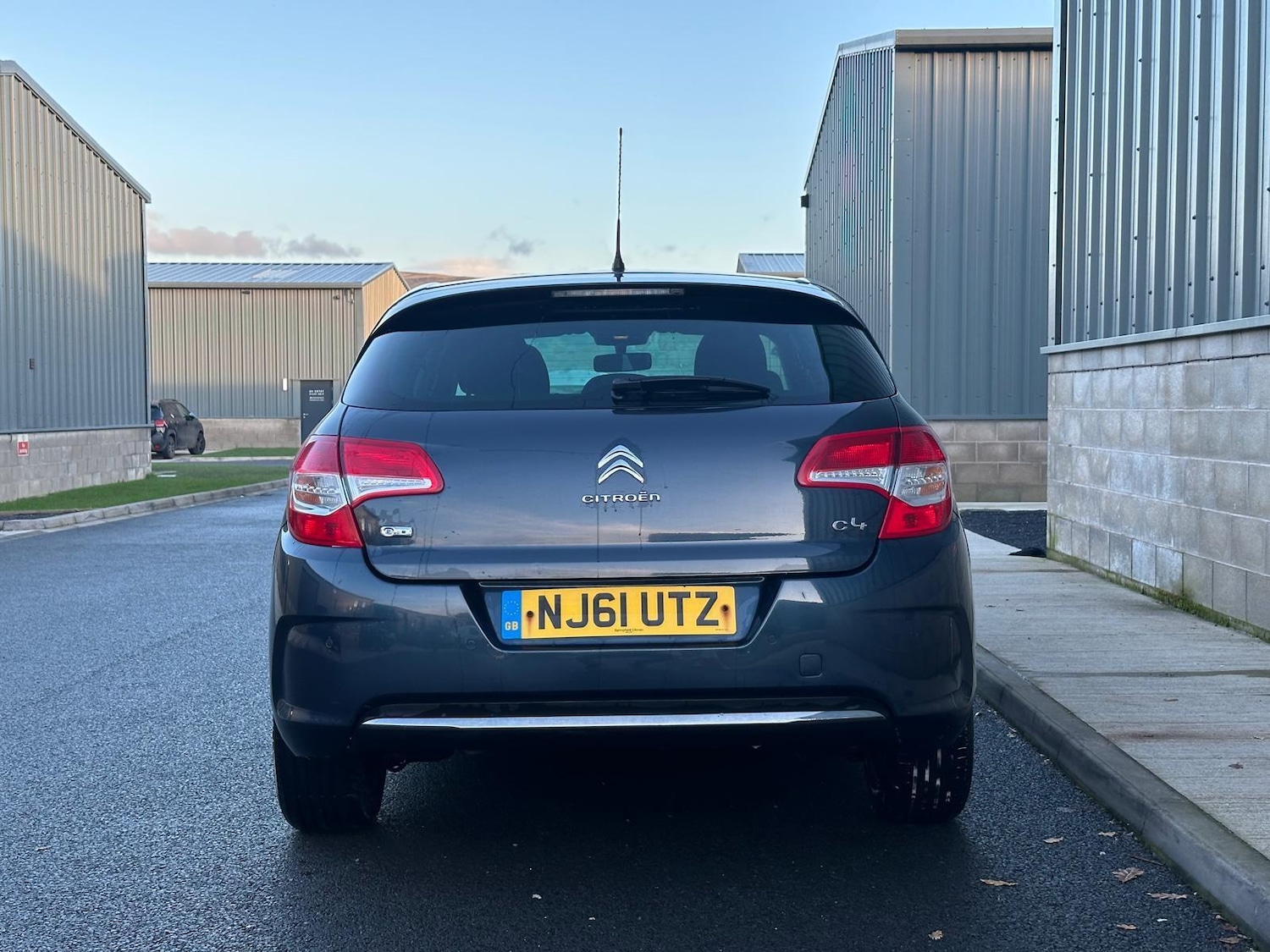 Used Citroen C4 2011 for sale - 76765748: Photo 5