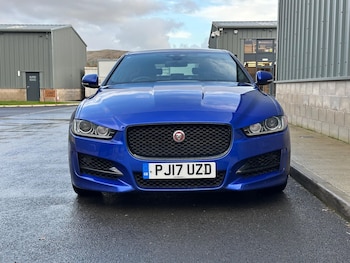 Used Jaguar XE 2017 for sale - 76431830: Photo