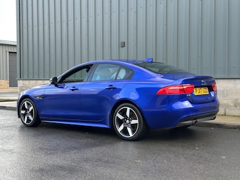 Used Jaguar XE 2017 for sale - 76431830: Photo