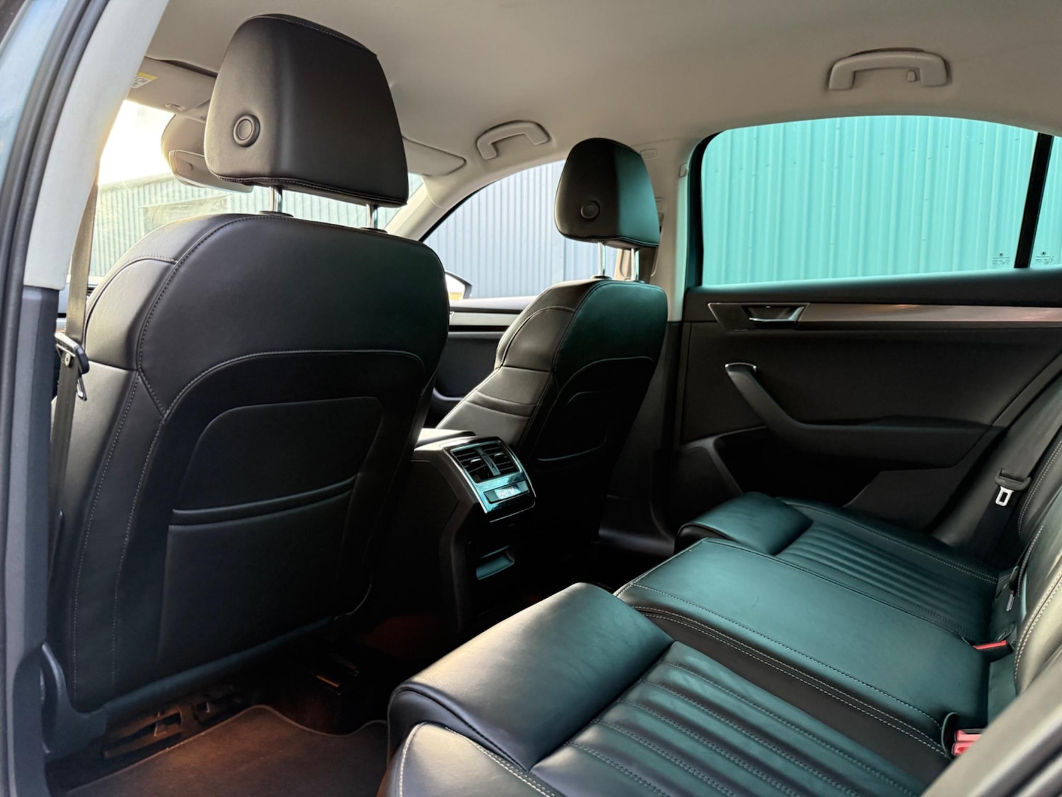 Used Skoda Superb 2020 for sale - 76415374: Photo 13