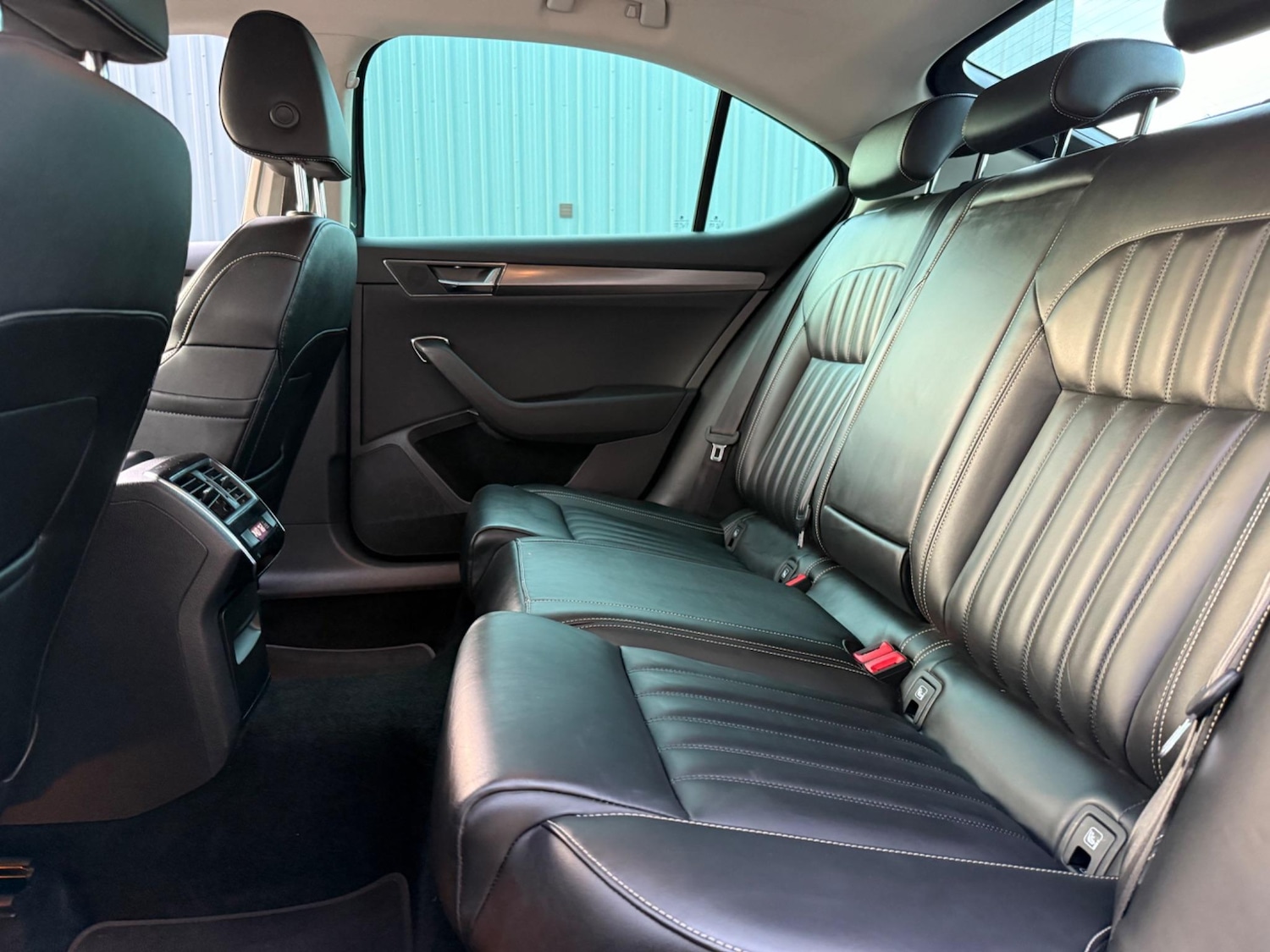 Used Skoda Superb 2020 for sale - 76415374: Photo 14