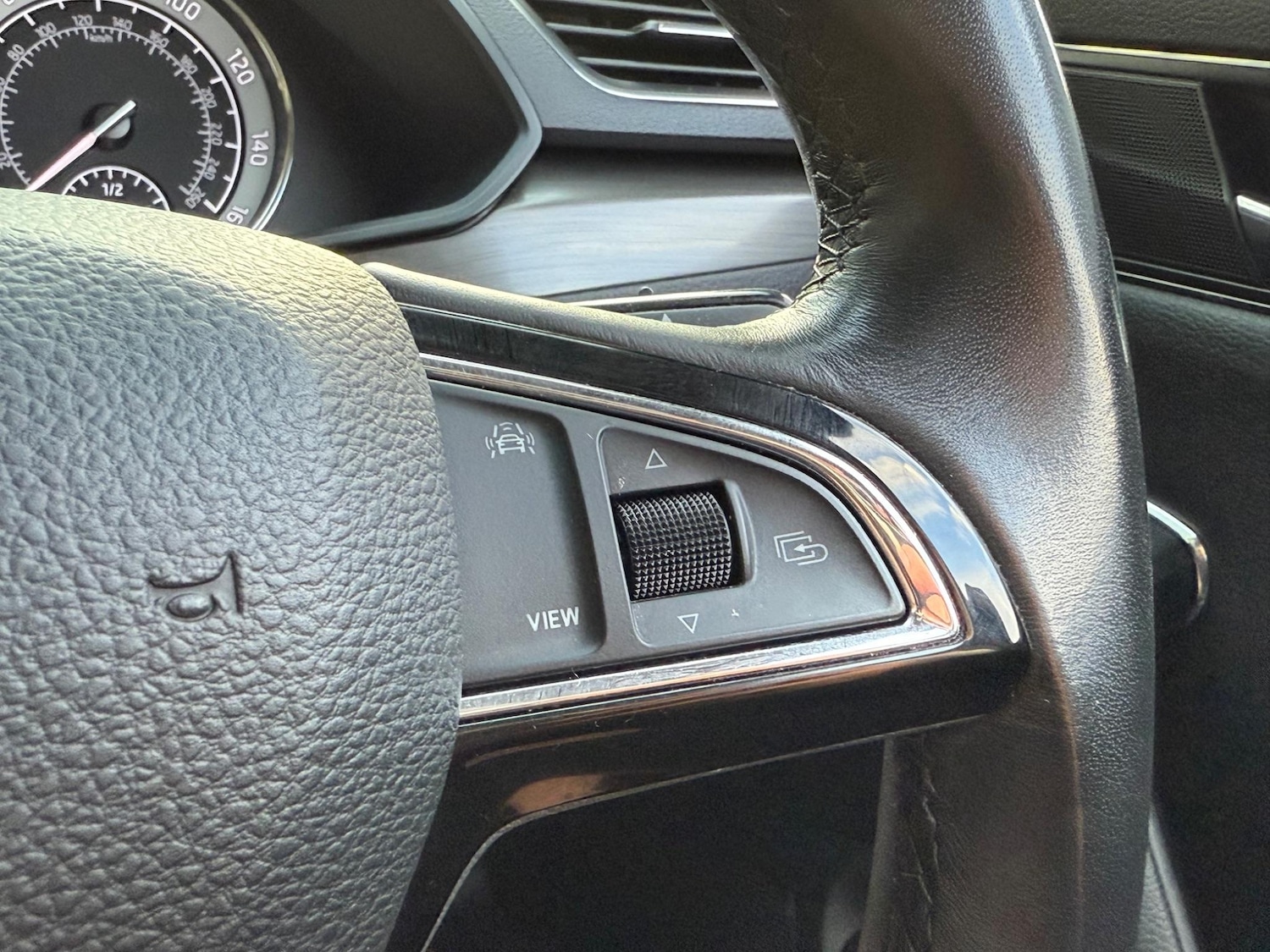 Used Skoda Superb 2020 for sale - 76415374: Photo 20