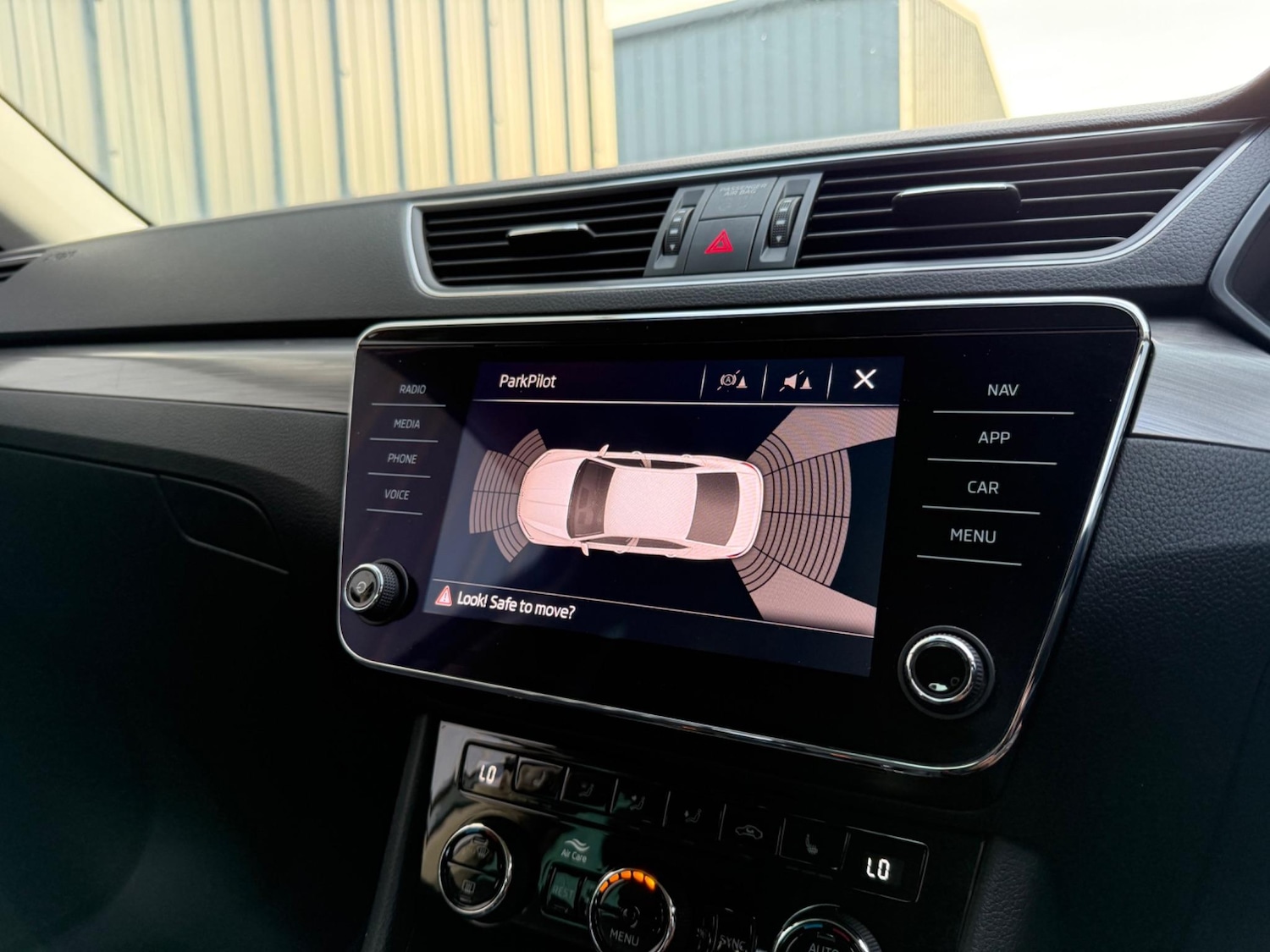 Used Skoda Superb 2020 for sale - 76415374: Photo 22