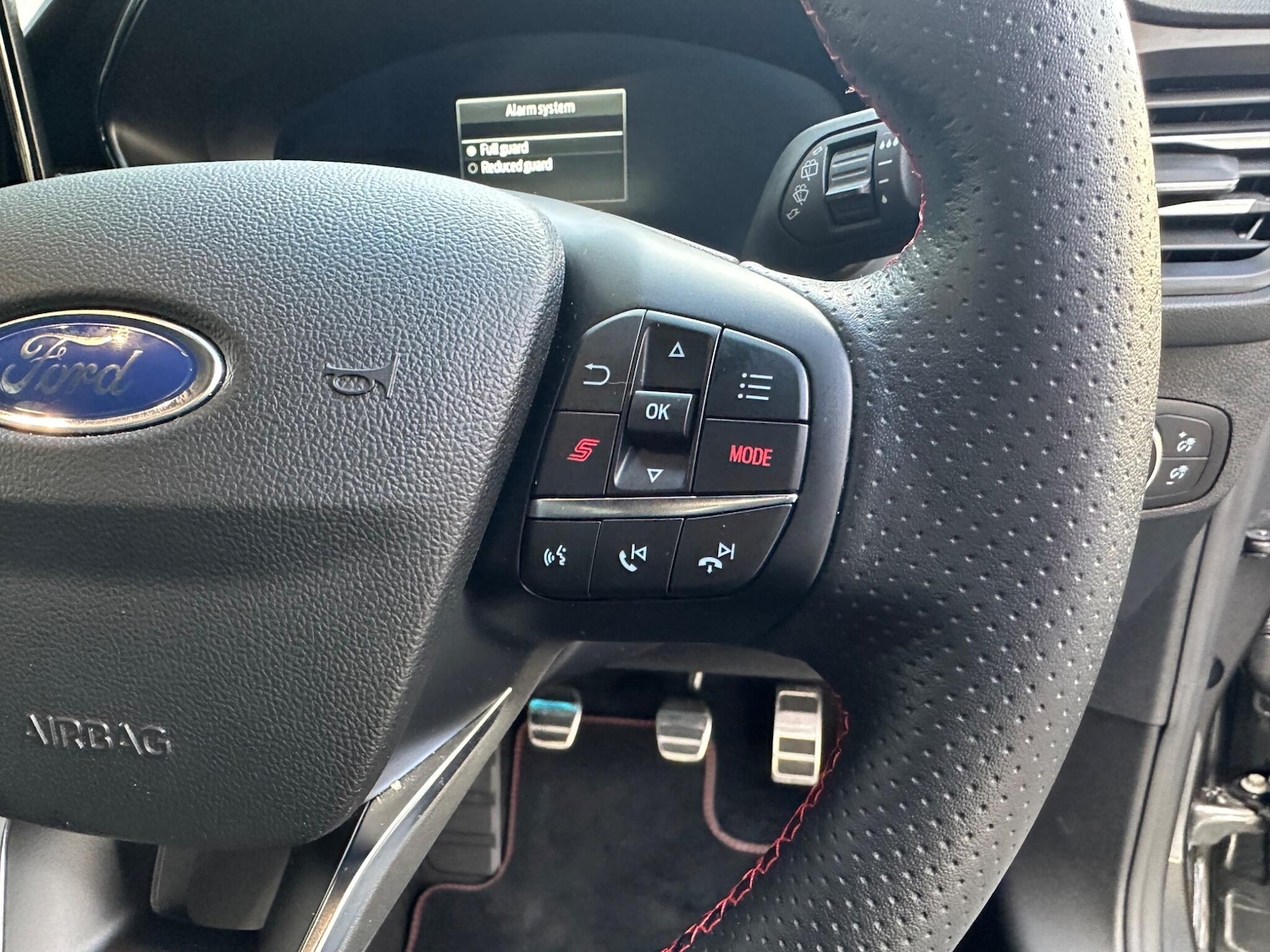 Used Ford Focus 2023 for sale - 76415366: Photo 17