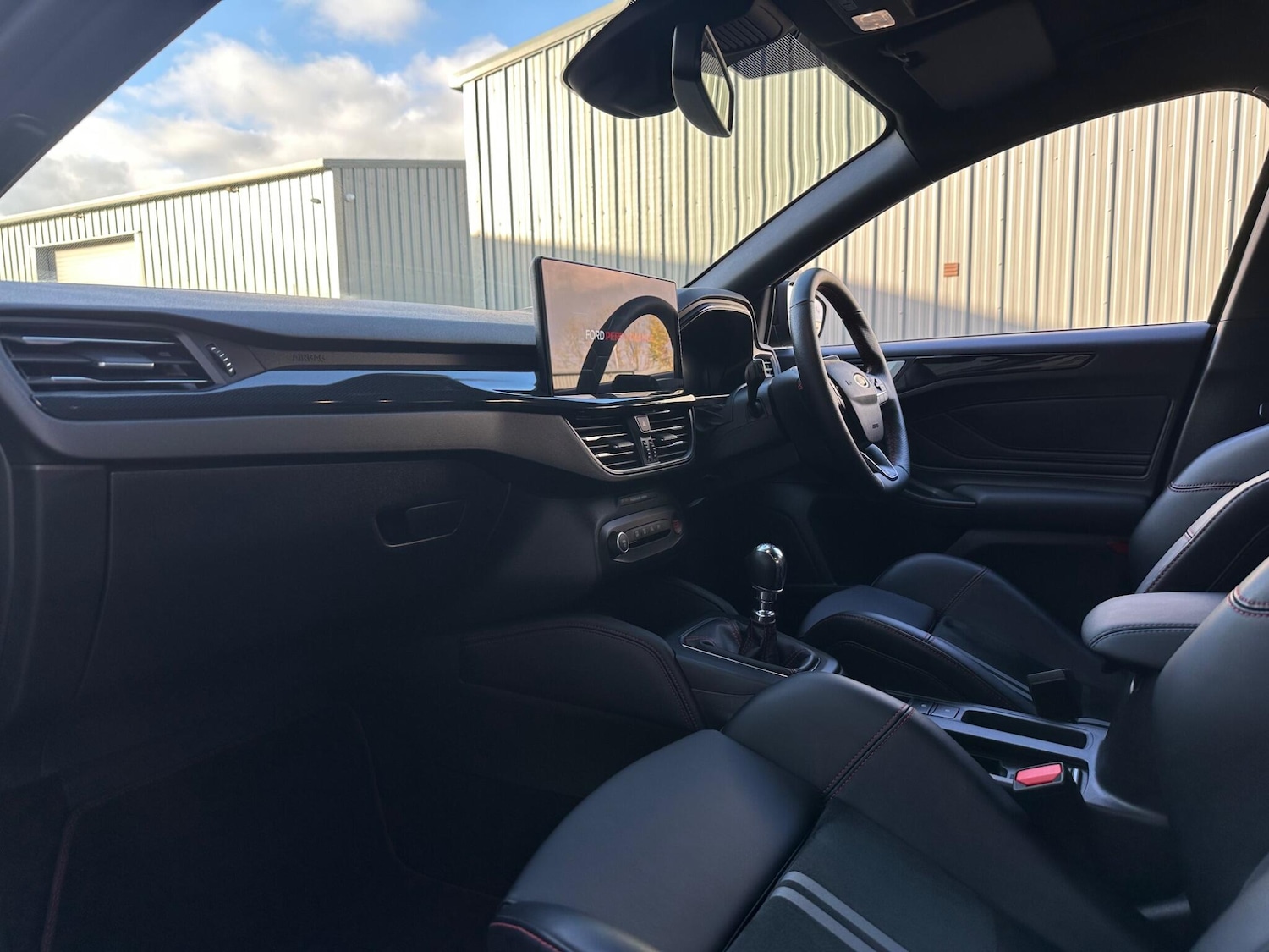 Used Ford Focus 2023 for sale - 76415366: Photo 30