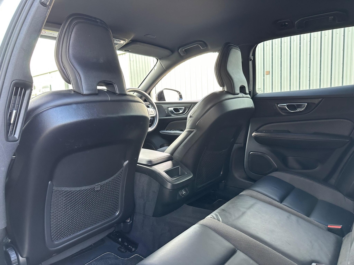 Used Volvo V60 2019 for sale - 76415369: Photo 16