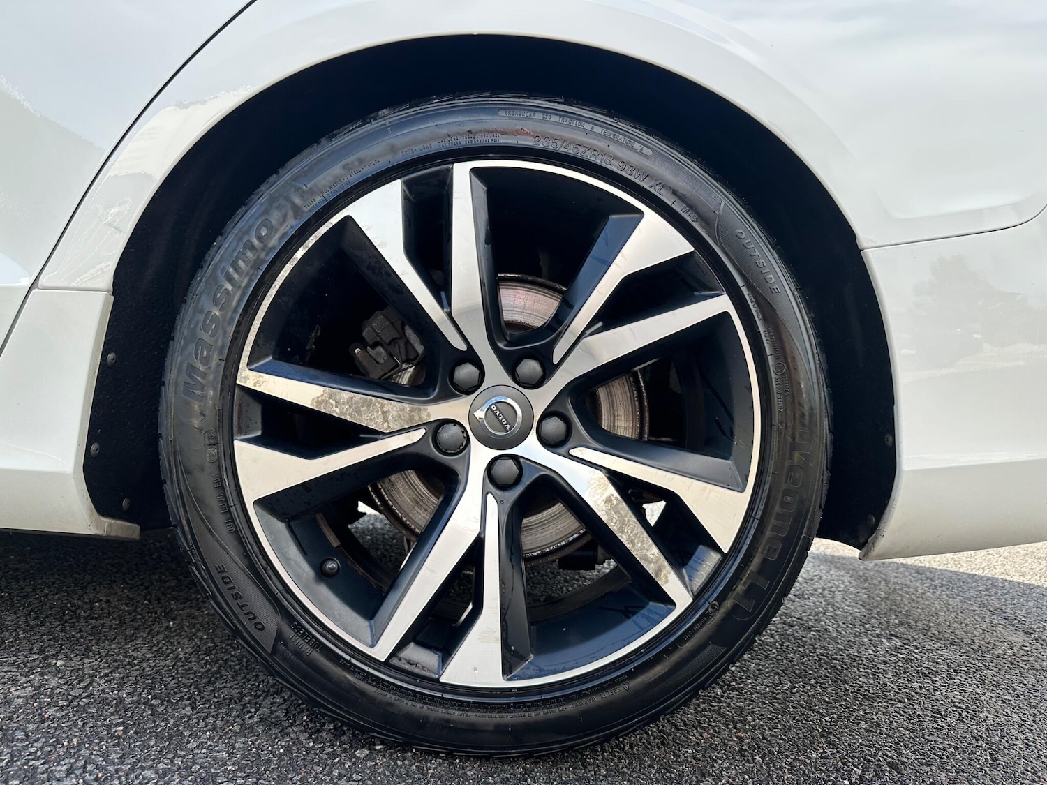 Used Volvo V60 2019 for sale - 76415369: Photo 21