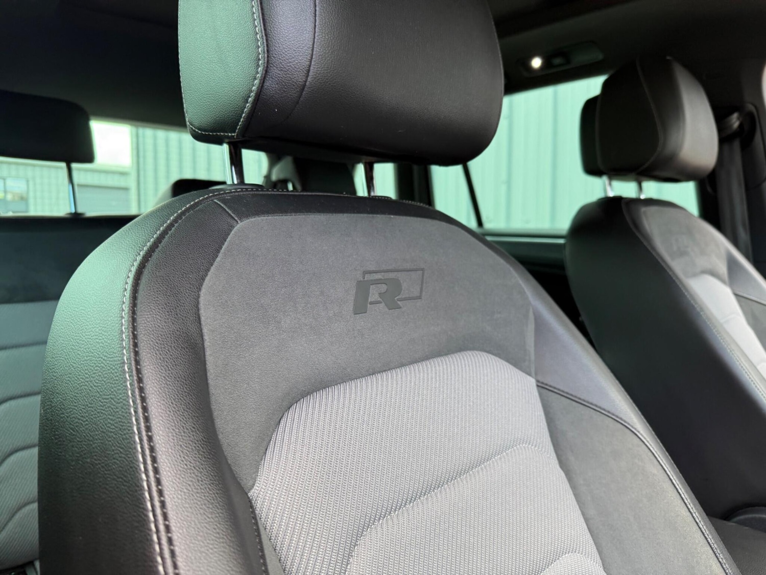 Used Volkswagen Tiguan 2019 for sale - 76415367: Photo 10